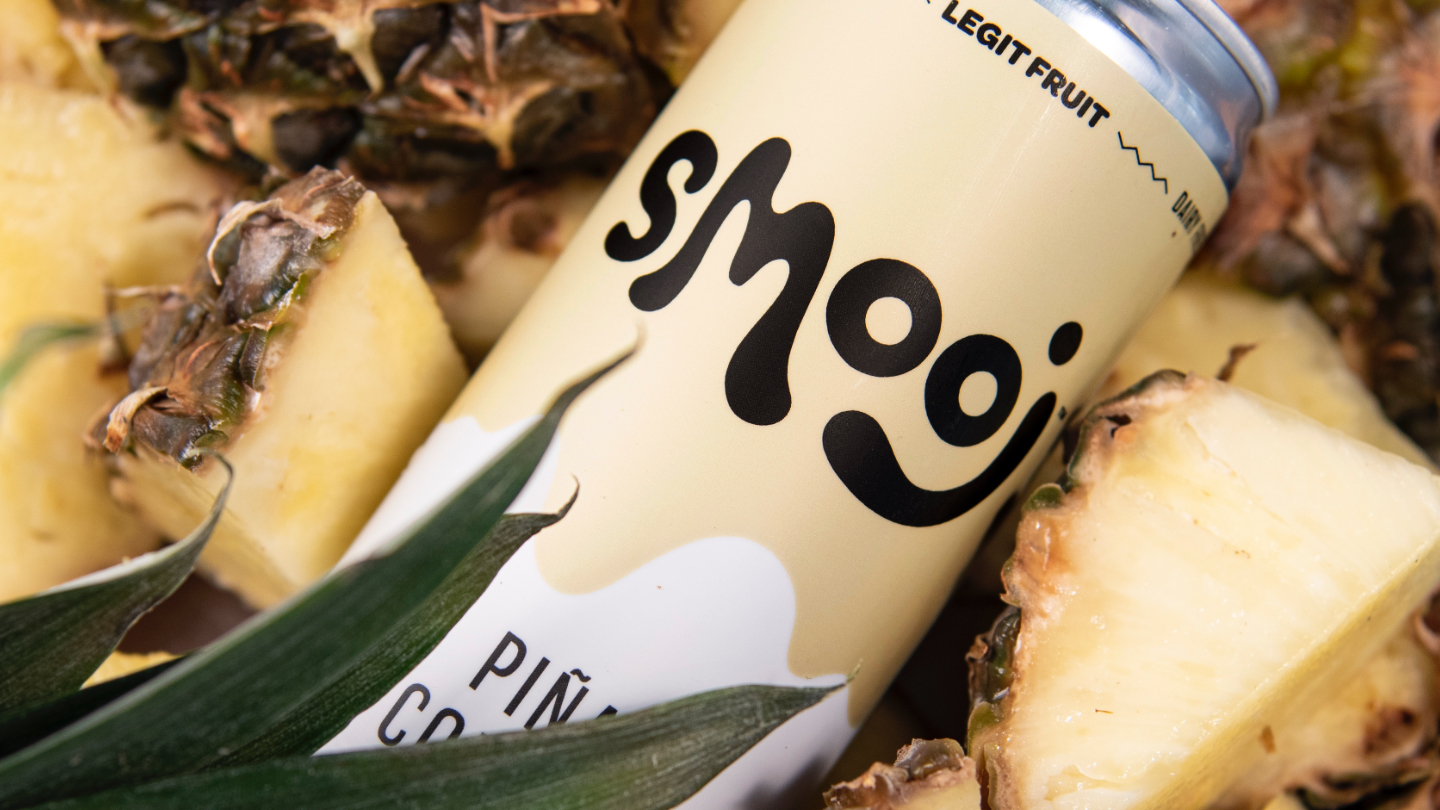 Smooj Can Logo Design Pineapple